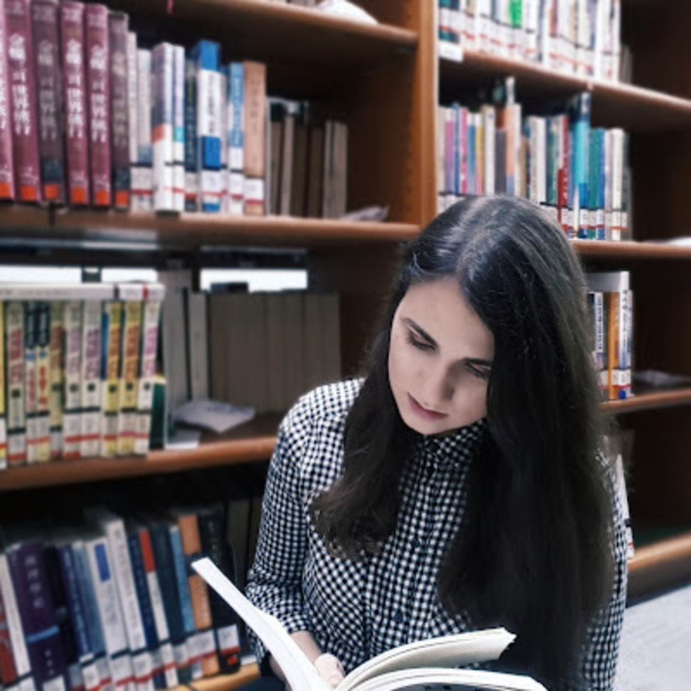 Meet your Posher, Tanya